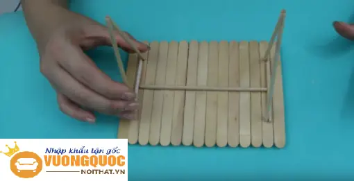 Cách Làm Bập Bênh Bằng Que Đè Lưỡi