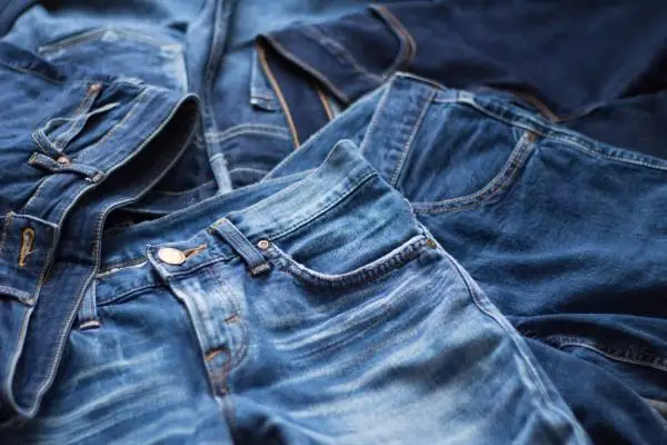 Cách Làm Cho Quần Jean Đen Không Ra Màu Cách Làm Cho Quần Jean Đen Không Ra Màu