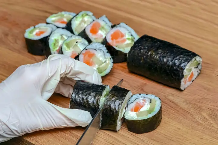 Cách Làm Com Cuộn Cho Bé Ăn Dặm