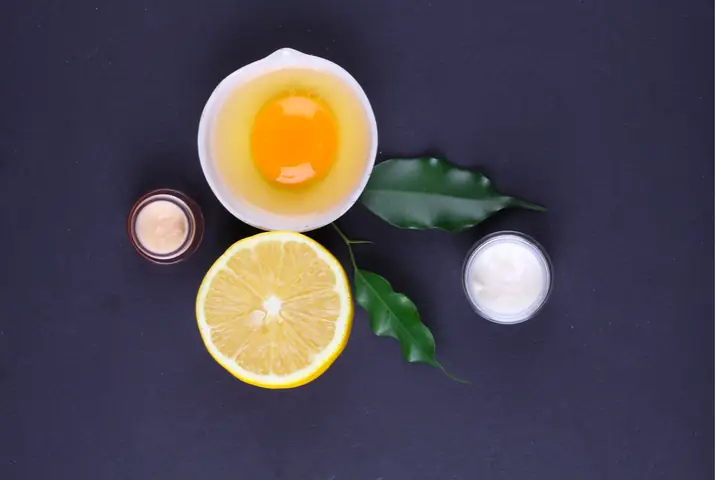 Cách Làm Đẹp Tự Mật Ong Và Trứng Gà