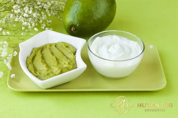 Cách Làm Mặt Nạ Bơ Sữa Chua
