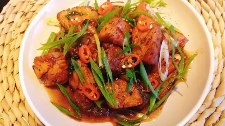 Cách Làm Món Cá Hồi Kho