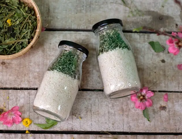 Cách Làm Muối Thảo Dược Ngâm Chân