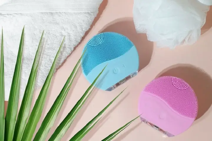 Cách Làm Sạch Máy Rửa Mặt