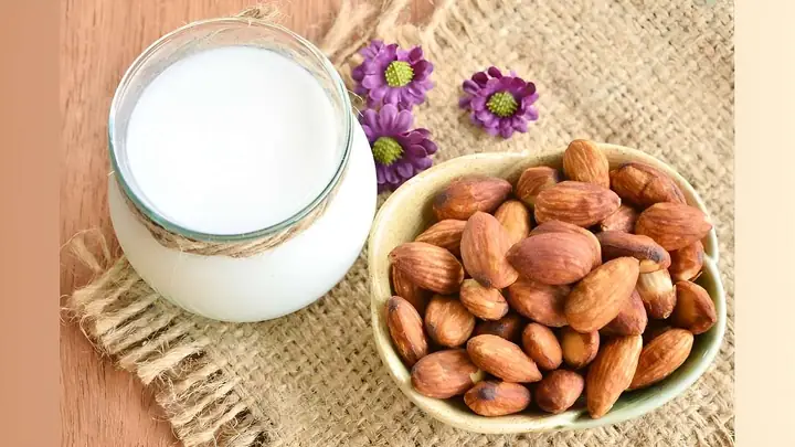 Cách Làm Sữa Hạnh Nhân Bằng Máy