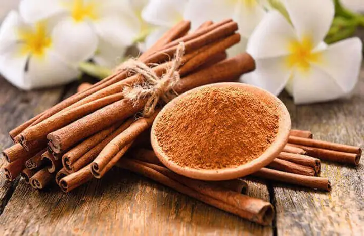Cách Làm Thơm Phòng Bằng Quế