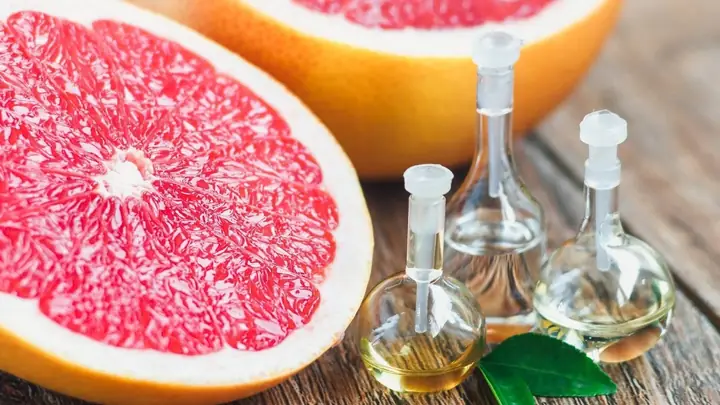Cách Làm Tinh Dầu Bưởi Gội Đầu