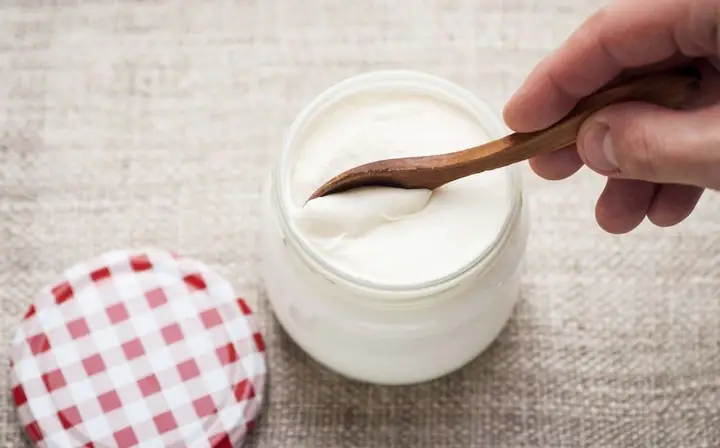 Cách Làm Trắng Da Toàn Thân Bằng Sữa Chua