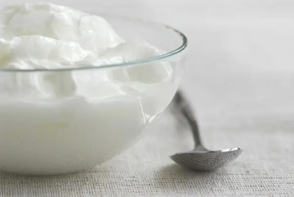 Cách Làm Trắng Da Toàn Thân Bằng Sữa Chua