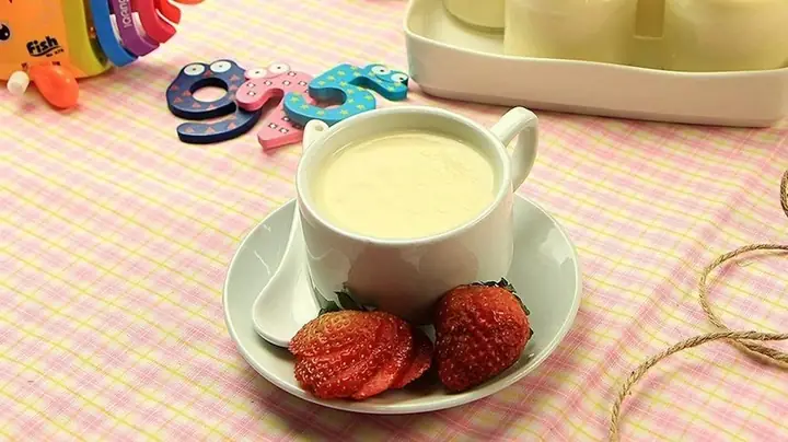 Cách Làm Váng Sữa Cho Bé