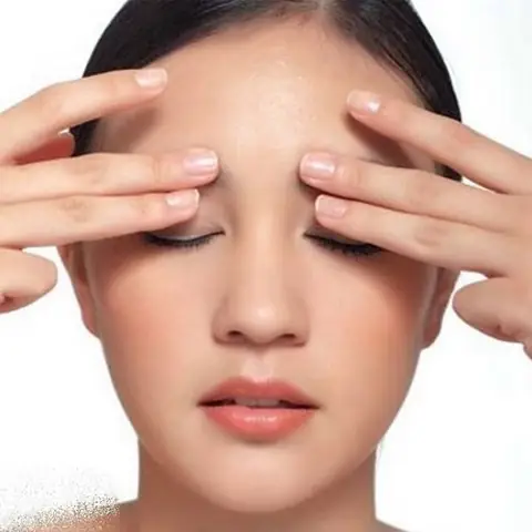 Cách Mát Xa Mặt Bằng Tay Tại Nhà