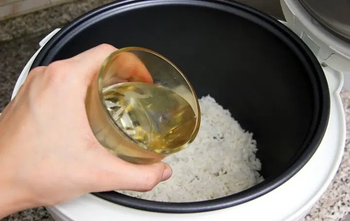 Cách Nấu Cháo Rây Bằng Nồi Cơm Điện