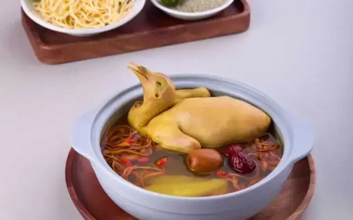 Cách Nấu Cháo Táo Đỏ Khô Cho Bé