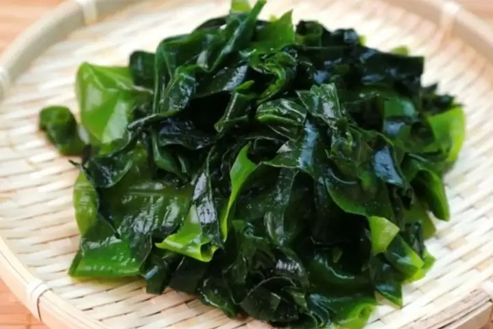 Cách Nấu Cháo Tôm Rong Biển Cho Bé