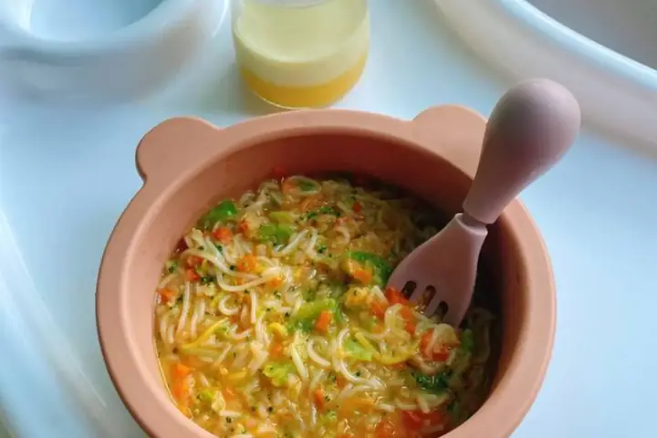 Cách Nấu Mì Rau Củ Cho Bé Ăn Dặm