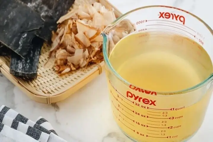 Cách Nấu Nước Dashi Từ Rong Biển