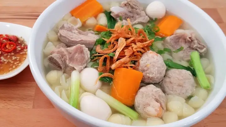 Cách Nấu Súp Thịt Heo Đơn Giản