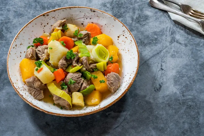 Cách Nấu Thịt Bò Hầm Cho Bé
