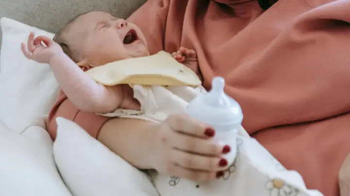 Cách Nhận Biết Bé Không Hợp Sữa