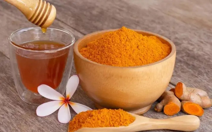 Cách Pha Chế Mật Ong Với Nghệ