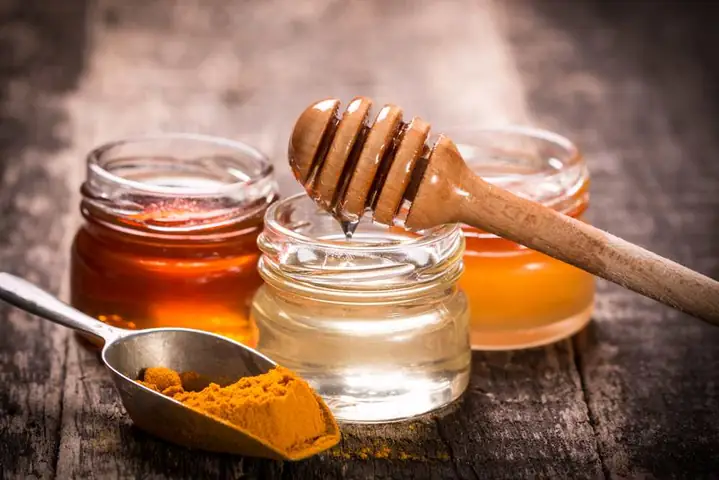 Cách Pha Mật Ong Và Bột Nghệ Cách Pha Mật Ong Và Bột Nghệ