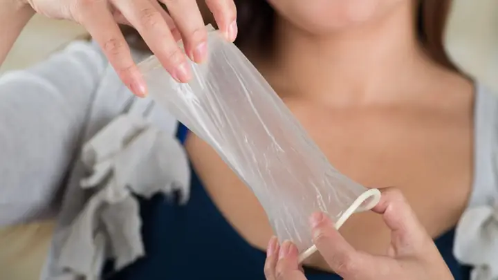 Cách Sử Dụng Bao Cao Su Nữ Giới
