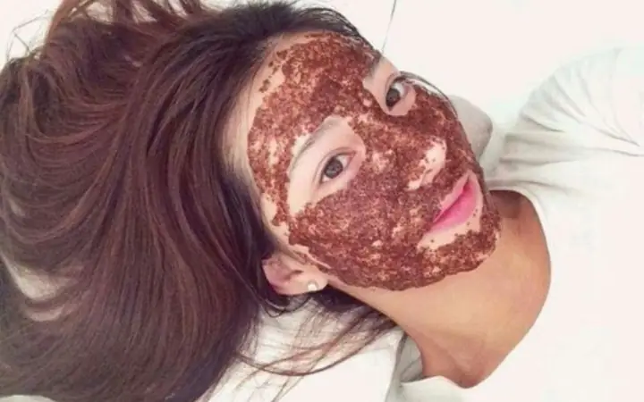Cách Sử Dụng Mặt Nạ Nhũ Hoa