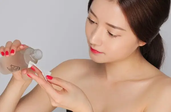 Cach Su Dung Nuoc Hoa Hong Lana