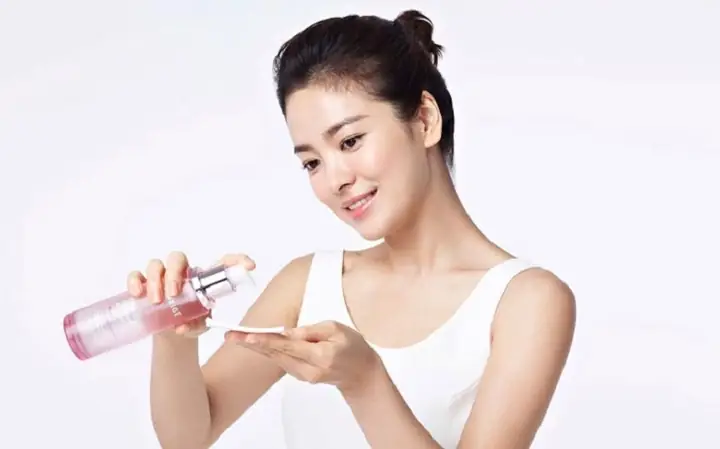 Cách Sử Dụng Nước Tẩy Trang Và Nước Hoa Hồng