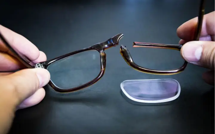 Cách Sửa Kính Mắt Bị Gãy Gọng Cách Sửa Kính Mắt Bị Gãy Gọng