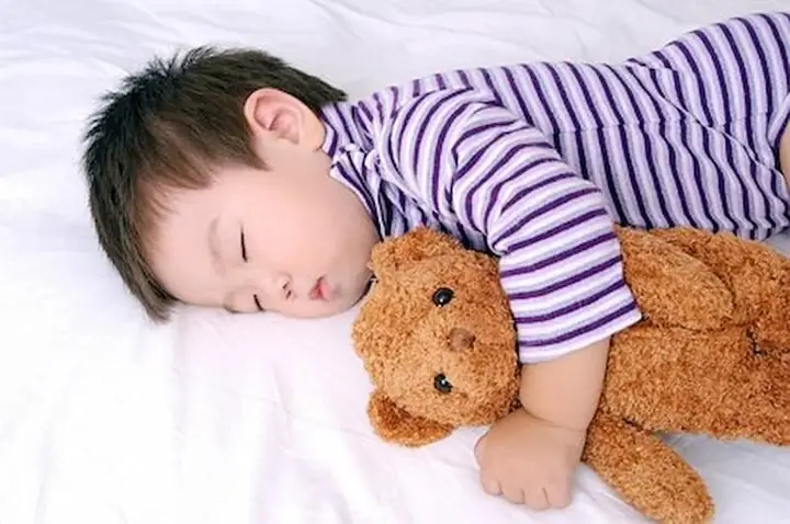 Cách Tập Cho Bé Ngủ Riêng