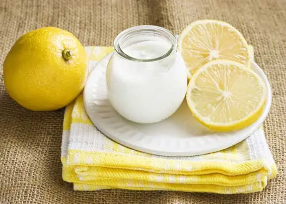 Cách Trị Mụn Bằng Sữa Chua