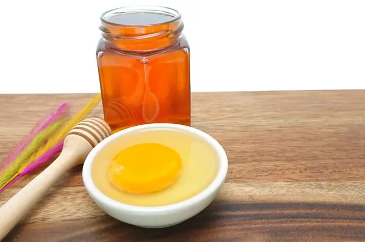 Cách Trị Tàn Nhang Bằng Trứng Gà