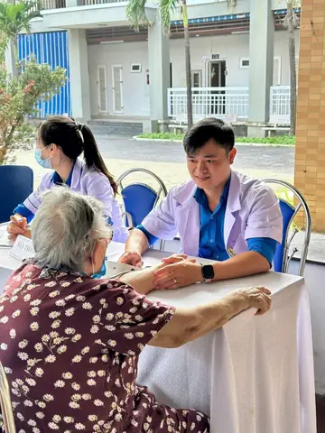Cách Trị Thương Thực Cho Trẻ