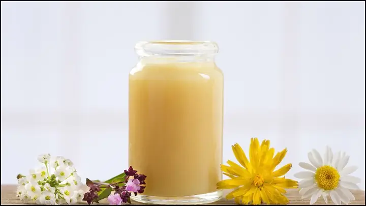 Cách Uống Sữa Ong Chúa Đúng Cách