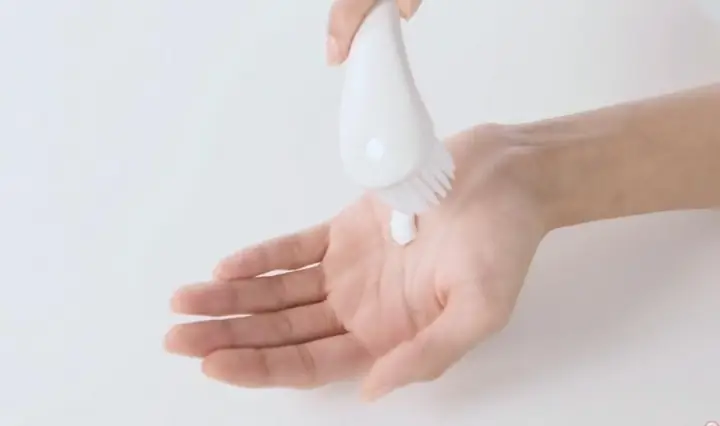 Cách Vệ Sinh Cọ Rửa Mặt