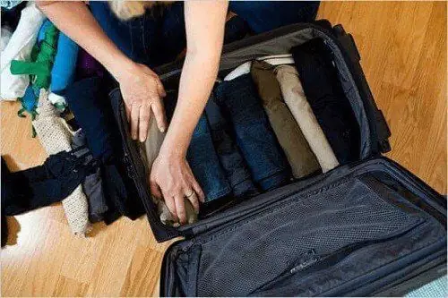 Cách Xếp Đồ Gọn Vào Balo