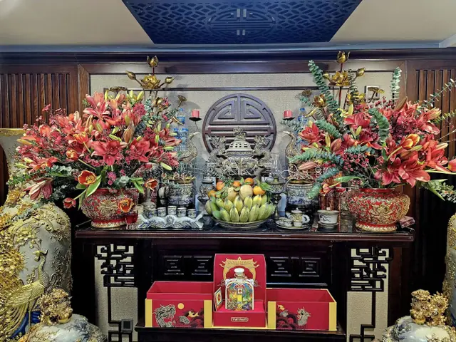 Cắm Hoa Ly Bàn Thờ Đẹp