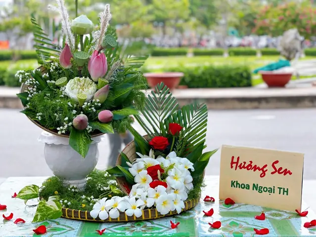 Cắm Hoa Nghệ Thuật Theo Chủ Đề