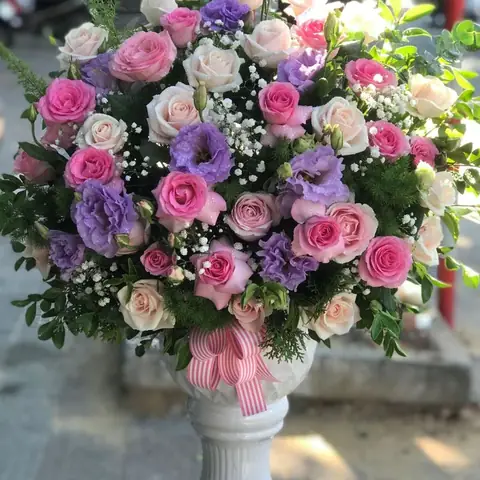 Cắm Hoa Như Ý Cát Tường