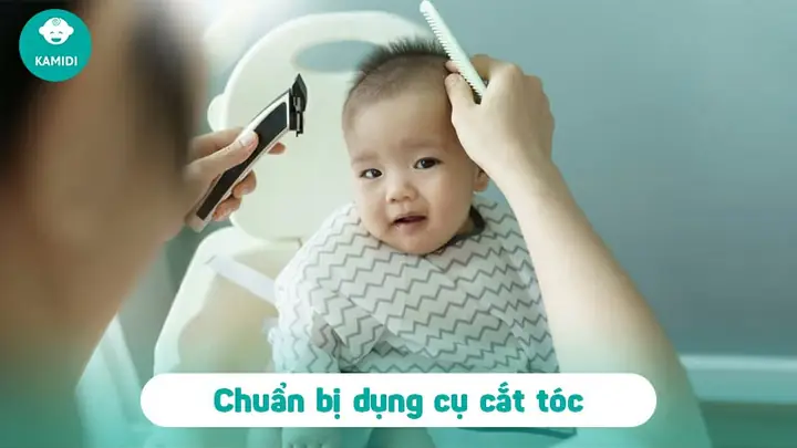 Cắt Tóc Lần Đầu Cho Trẻ Sơ Sinh