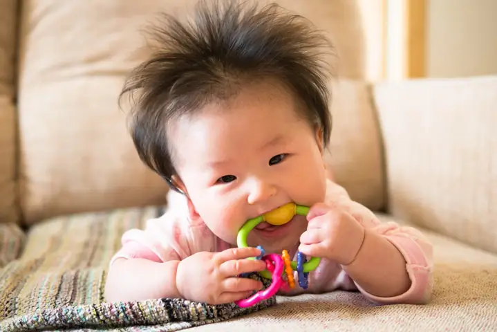 Chăm Sóc Bé 5 6 Tháng Tuổi