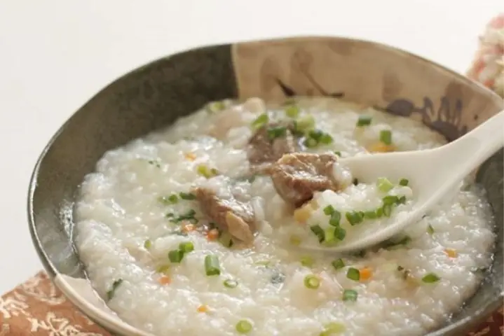 Cháo Củ Cải Trắng Thịt Gà