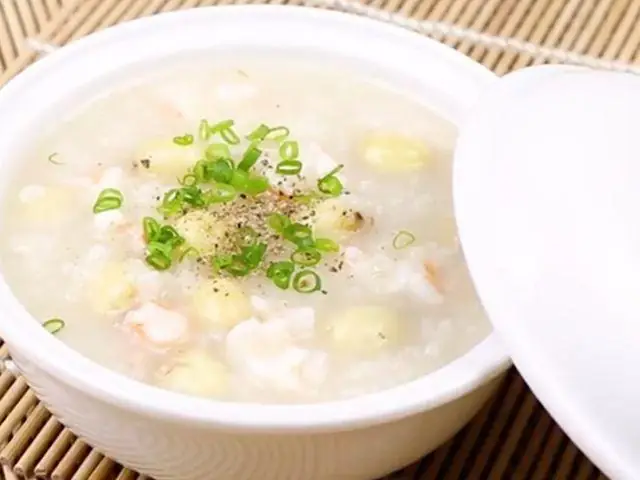 Cháo Tôm Hạt Sen Cho Bé Ăn Dặm