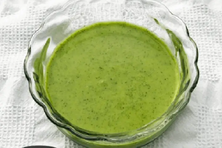 Cháo Trứng Rau Ngót Cho Bé