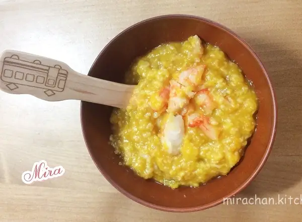 Cháo Yến Mạch Bí Đỏ Cho Bé Ăn Dặm