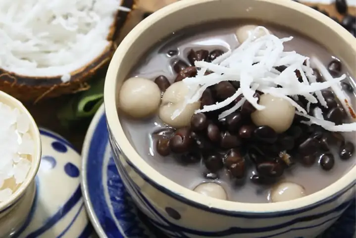 Che Dau Den Nuoc Cot Dua