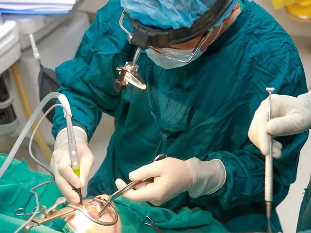 Chi Phí Cắt Amidan Cho Trẻ