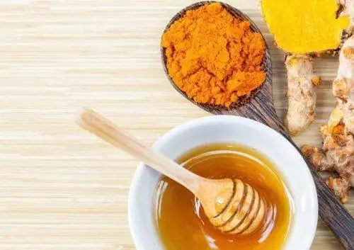 Cho Con Bú Uống Nghệ Được Không