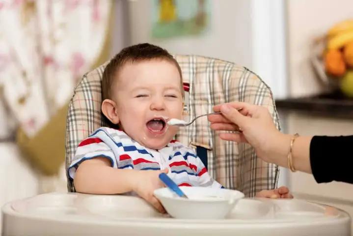 Cho Trẻ Ăn Dặm Vào Thời Gian Nào Trong Ngày